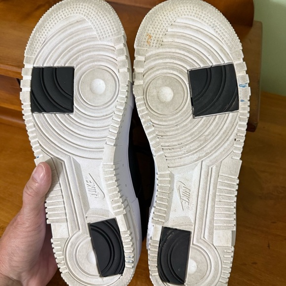 Nike Air Force one pixel sneakers black women’s size 12 shoes - Picture 12 of 12